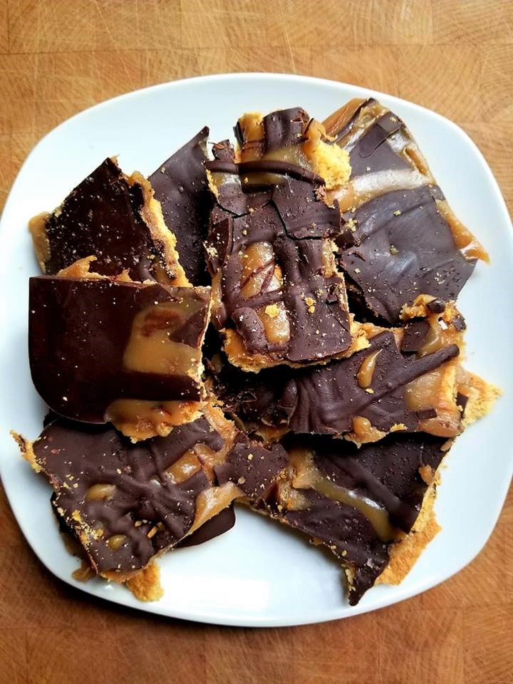 Salty Caramel Chocolate Chunks (2)
